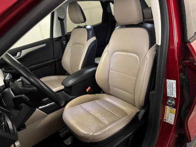 Certified 2022 Ford Escape SEL w/ Technology Package image 17