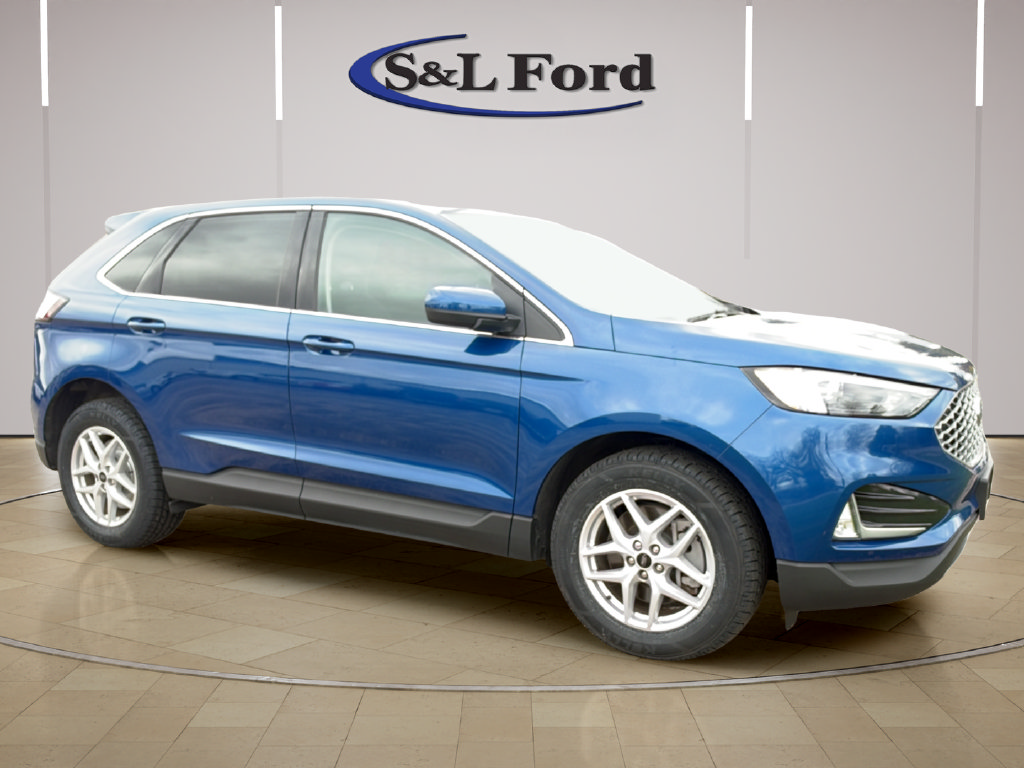 Certified 2024 Ford Edge SEL w/ Convenience Package AWD/4WD image 10