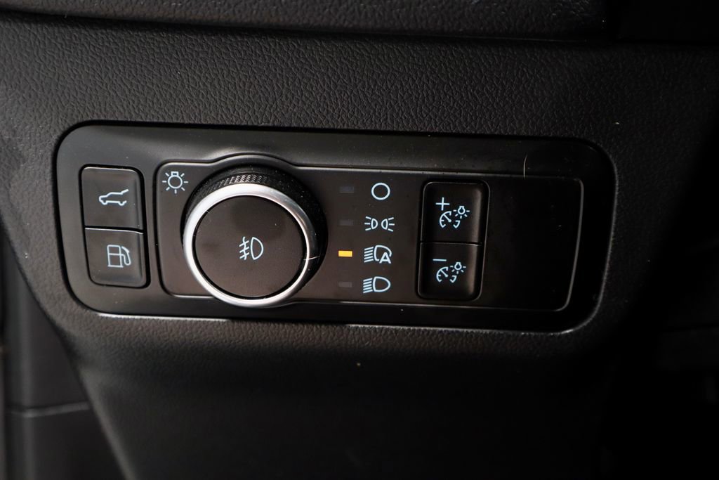 Certified 2023 Ford Escape SE FWD image 28