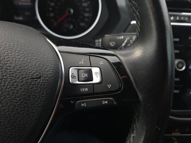 Used 2019 Volkswagen Tiguan SE AWD/4WD image 36