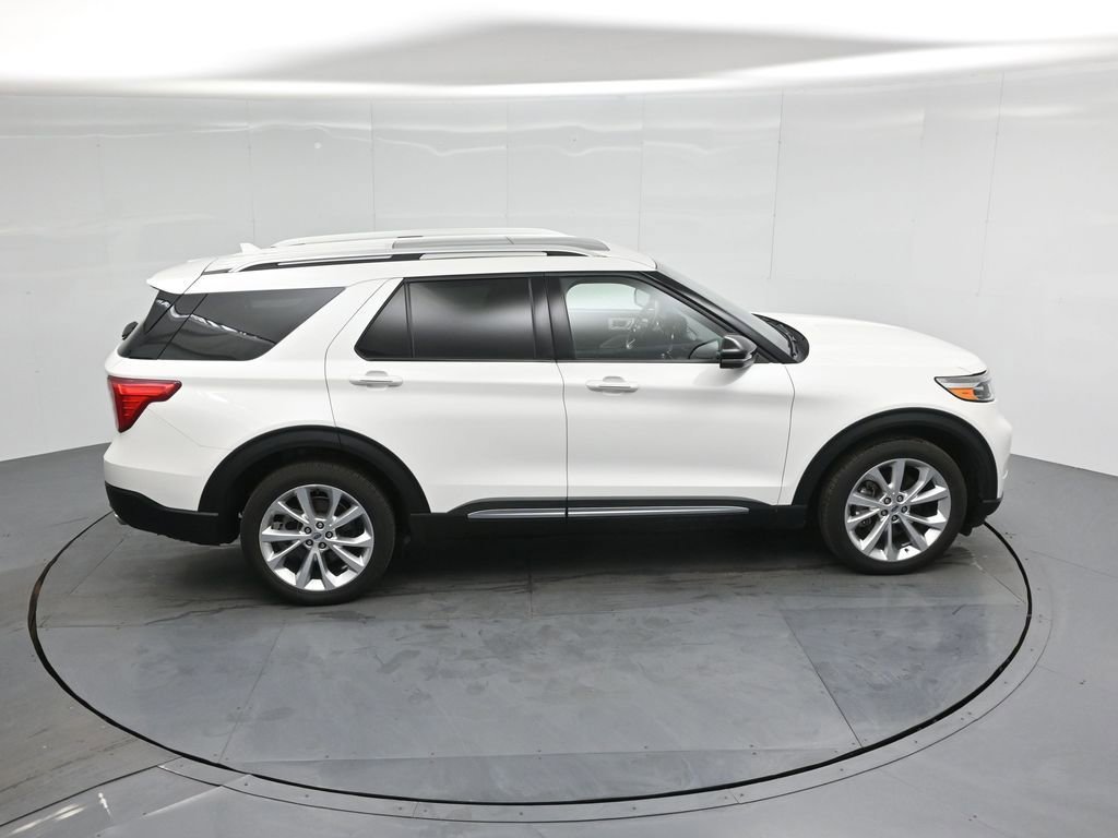 Certified 2022 Ford Explorer Platinum w/ Technology Package image 43