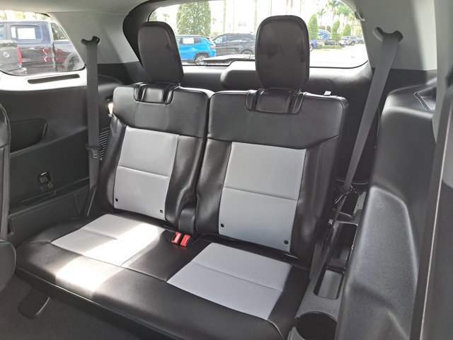 Certified 2023 Ford Explorer XLT w/ Equipment Group 202A image 15