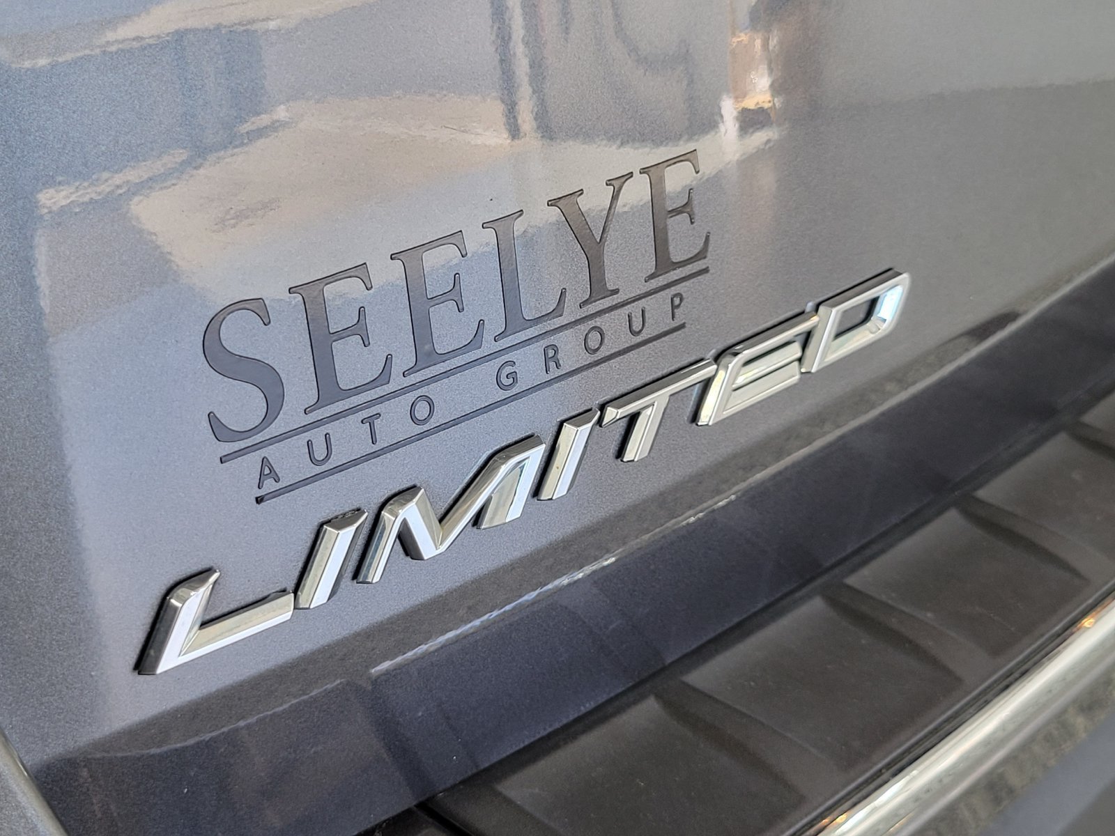 Certified 2020 Ford Explorer Limited AWD/4WD image 33