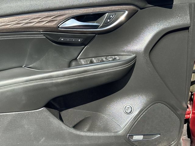 Used 2022 Buick Envision Avenir w/ Technology Package II FWD image 13