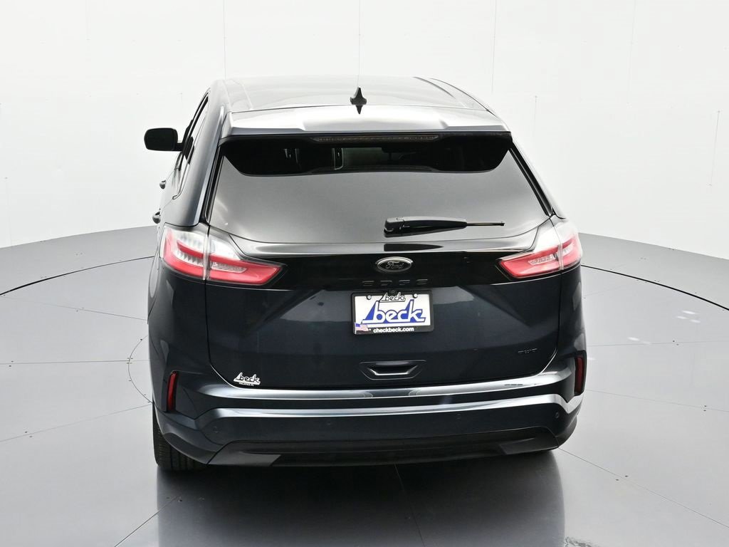 Certified 2022 Ford Edge SE w/ Black Appearance Package image 11