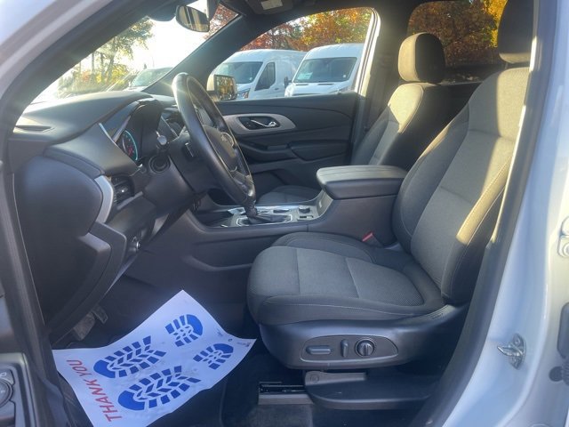 Used 2023 Chevrolet Traverse LT image 20