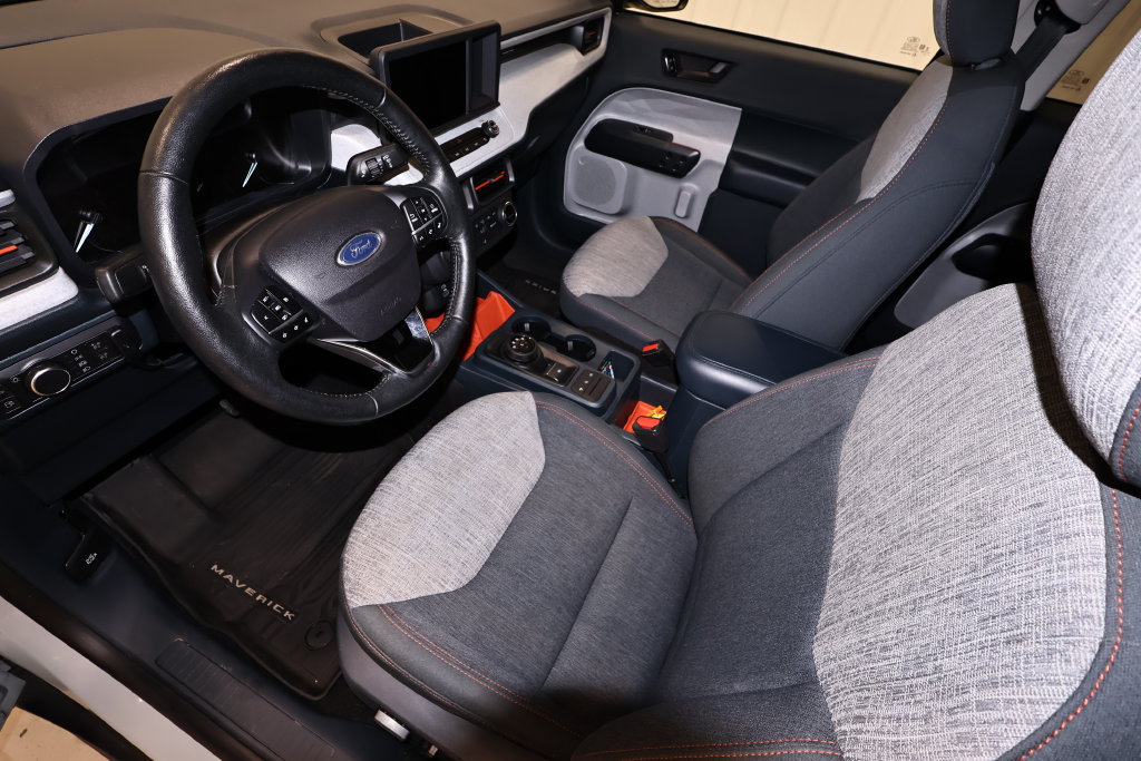 Certified 2022 Ford Maverick XLT w/ XLT Luxury Package FWD image 30