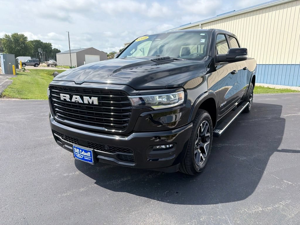 Used 2025 RAM 1500 Laramie w/ Sport Appearance Package AWD/4WD image 8