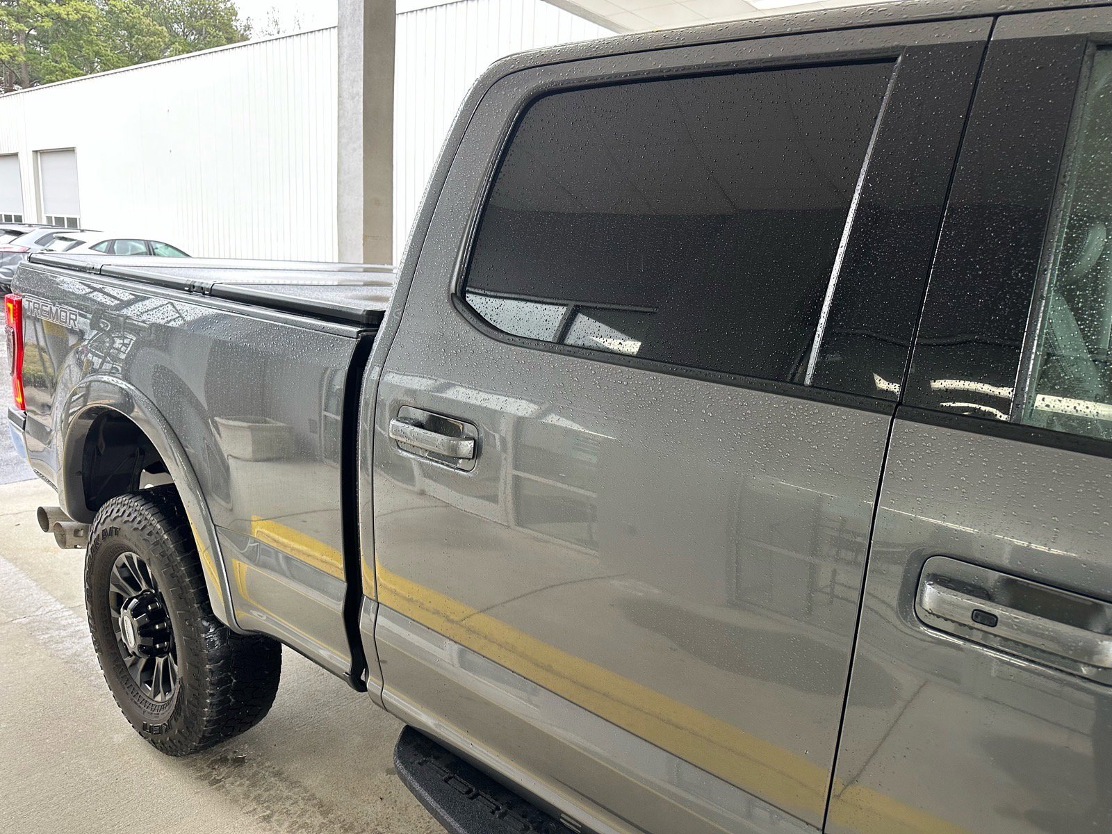 Certified 2021 Ford F250 Lariat w/ Tremor Off-Road Package image 5