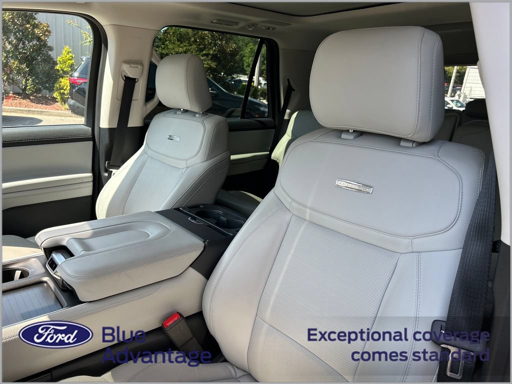 Certified 2025 Ford Expedition Platinum w/ Driver's Package AWD/4WD image 12