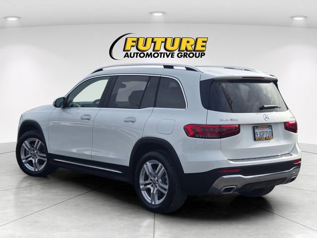 Used 2022 Mercedes-Benz GLB 250 4MATIC image 3