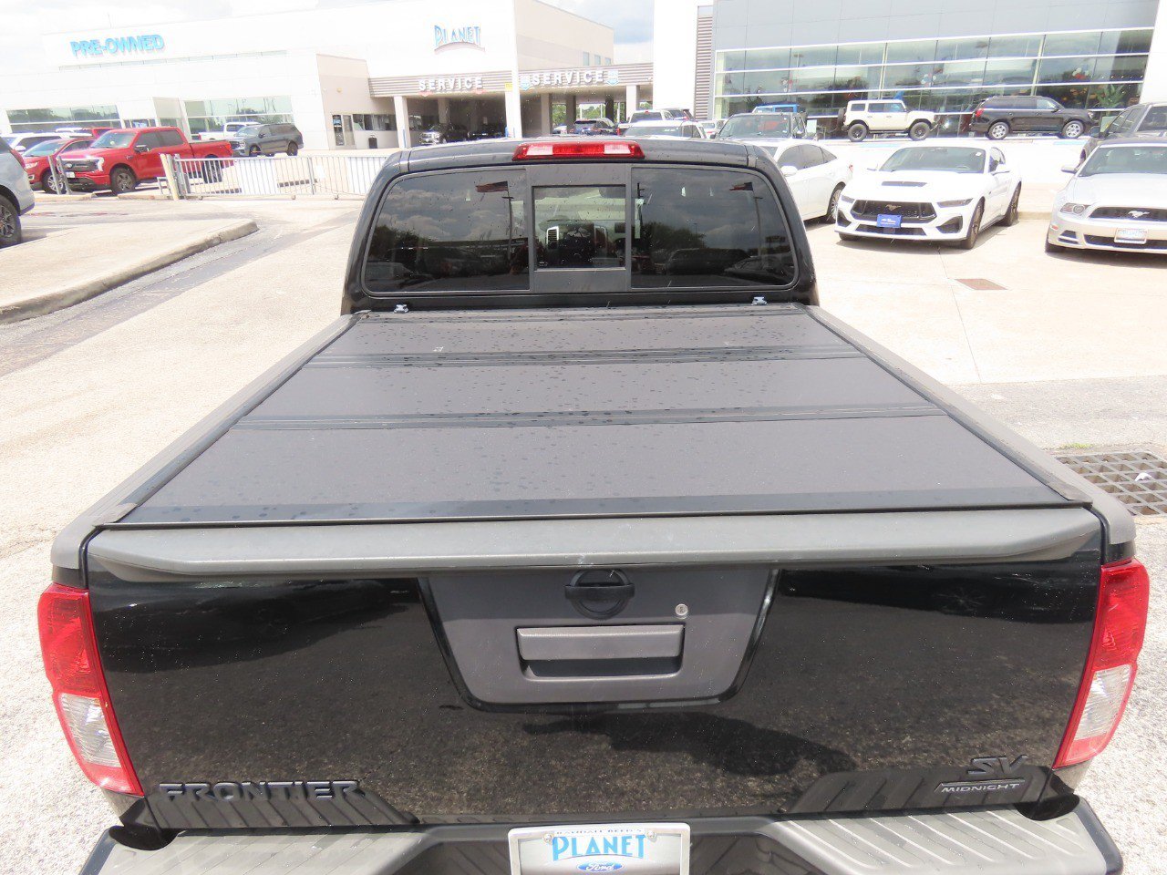 Used 2020 Nissan Frontier SV w/ Midnight Edition Floor Mats RWD image 14