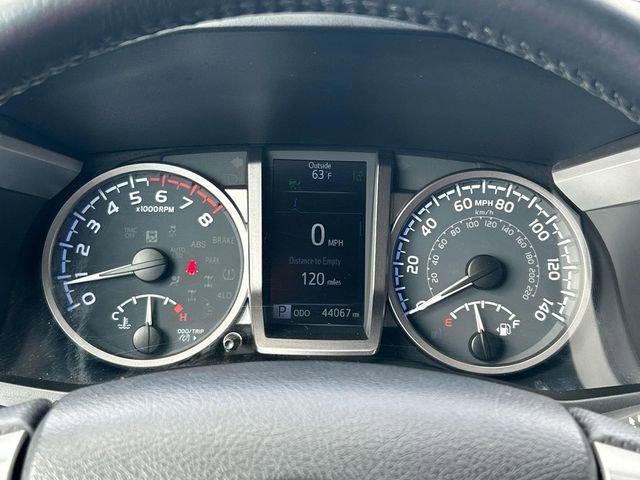 Used 2023 Toyota Tacoma SR5 RWD image 36