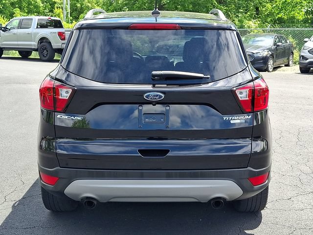 Certified 2019 Ford Escape Titanium AWD/4WD image 10