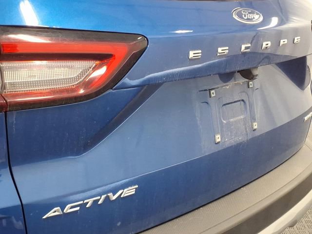 Certified 2023 Ford Escape Active AWD/4WD image 27