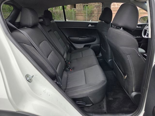 Used 2017 Kia Sportage LX AWD/4WD image 14