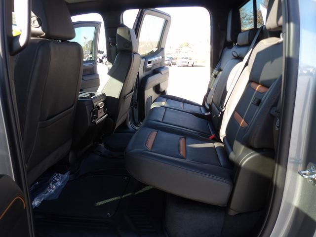 Used 2025 GMC Sierra 1500 AT4 w/ AT4 Premium Package AWD/4WD image 29