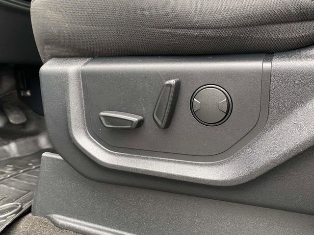 Certified 2019 Ford F150 XLT w/ Equipment Group 302A Luxury image 17