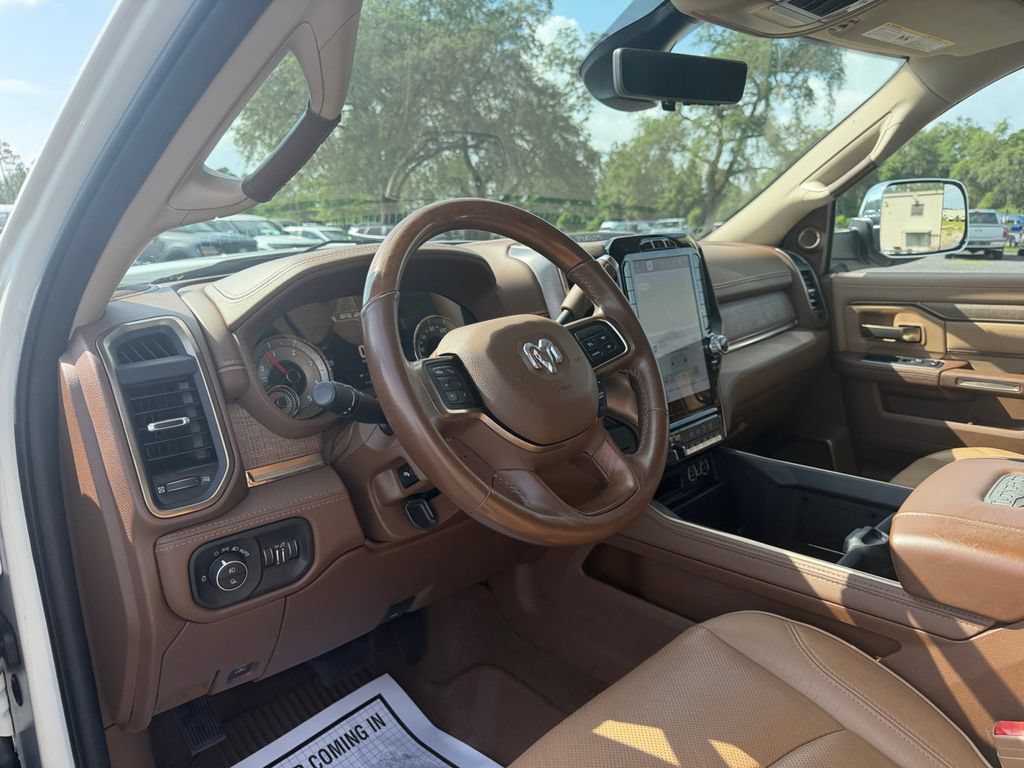 Used 2022 RAM 3500 Limited AWD/4WD image 23