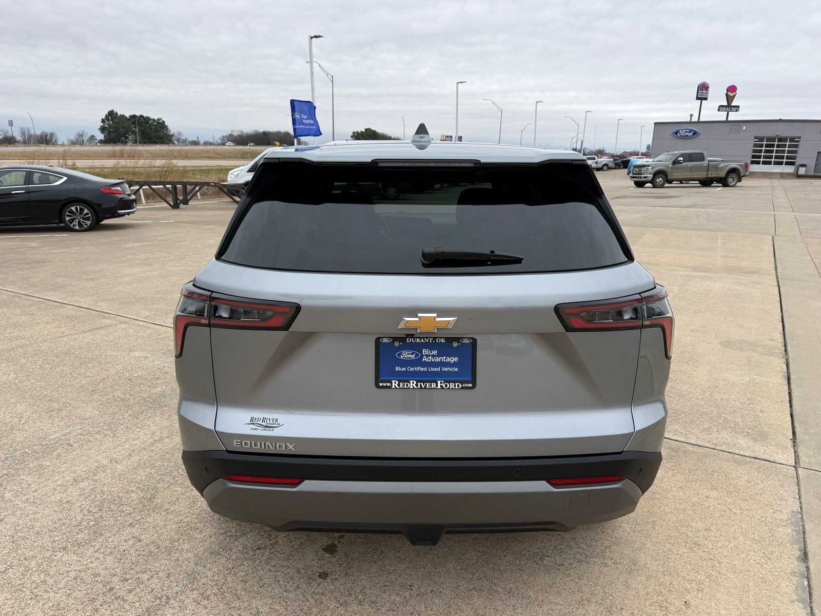 Used 2025 Chevrolet Equinox LT FWD image 6