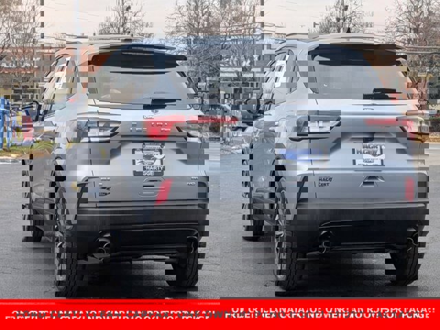 Certified 2022 Ford Escape SE w/ SE Sport Appearance Package image 7