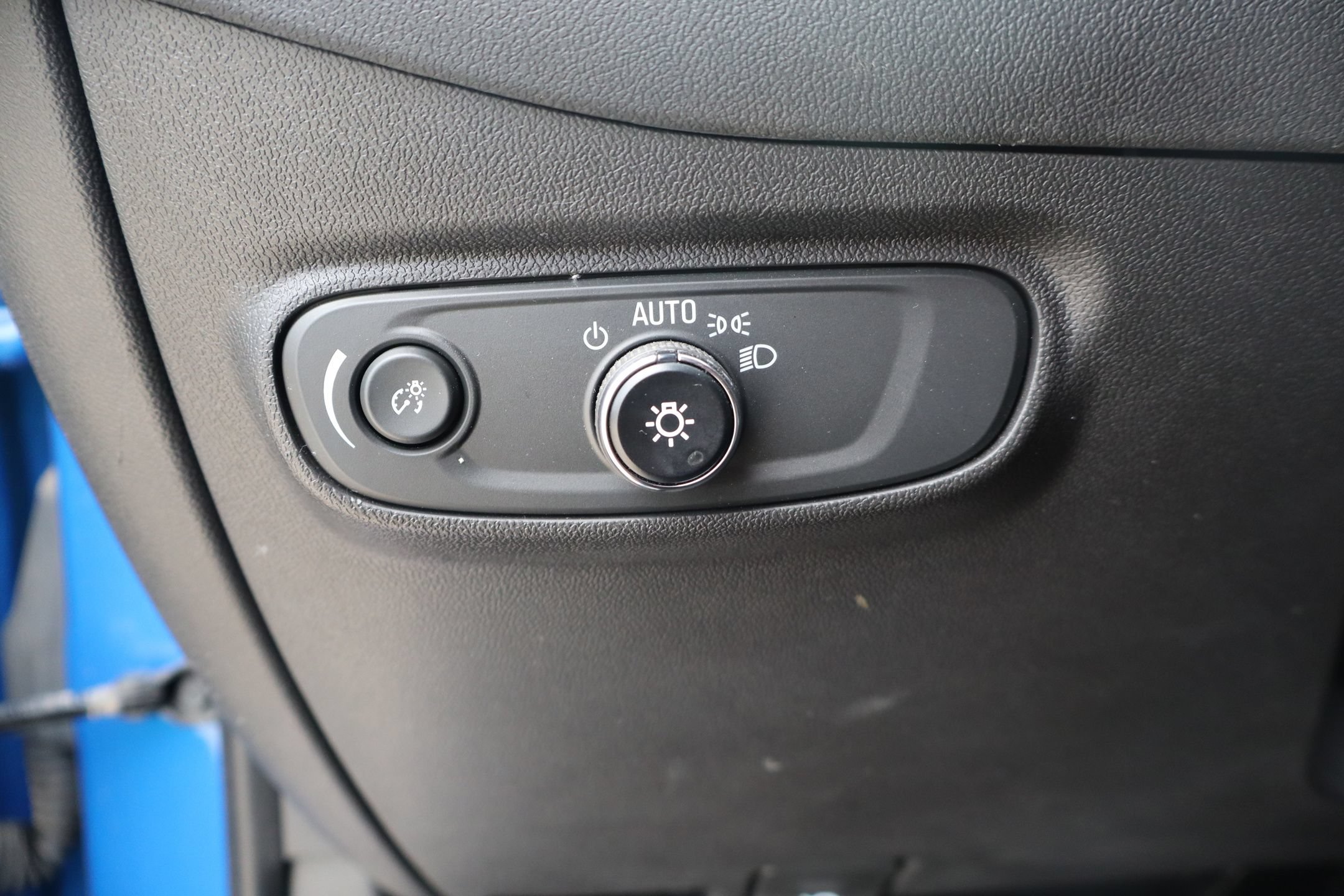 Used 2024 Chevrolet Equinox RS AWD/4WD image 13