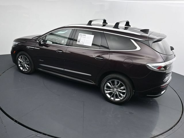 Used 2022 Buick Enclave Avenir w/ Avenir Technology Package AWD/4WD image 27