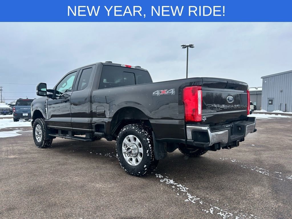 Certified 2024 Ford F350 XLT image 5