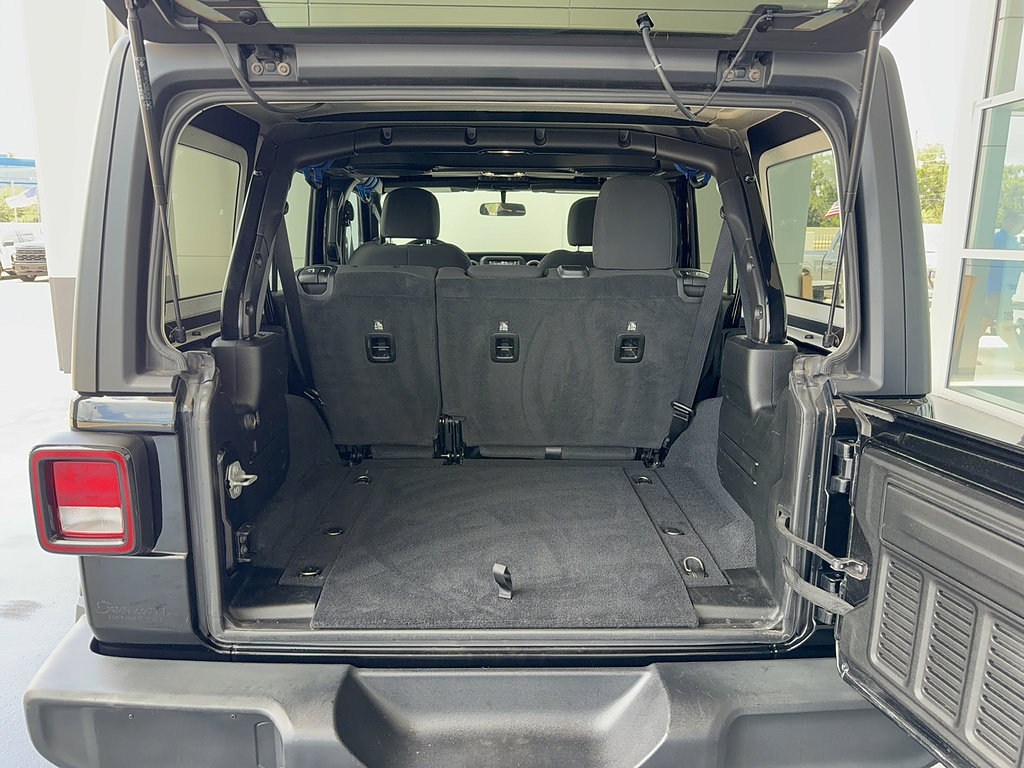 Used 2020 Jeep Wrangler Unlimited Sport AWD/4WD image 8