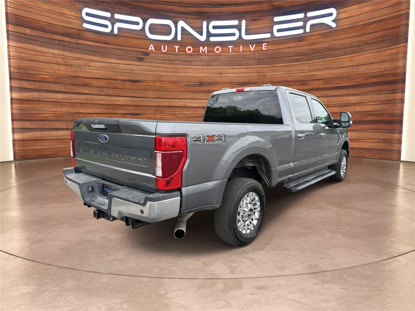 Certified 2022 Ford F250 XLT w/ XLT Premium Package AWD/4WD image 6