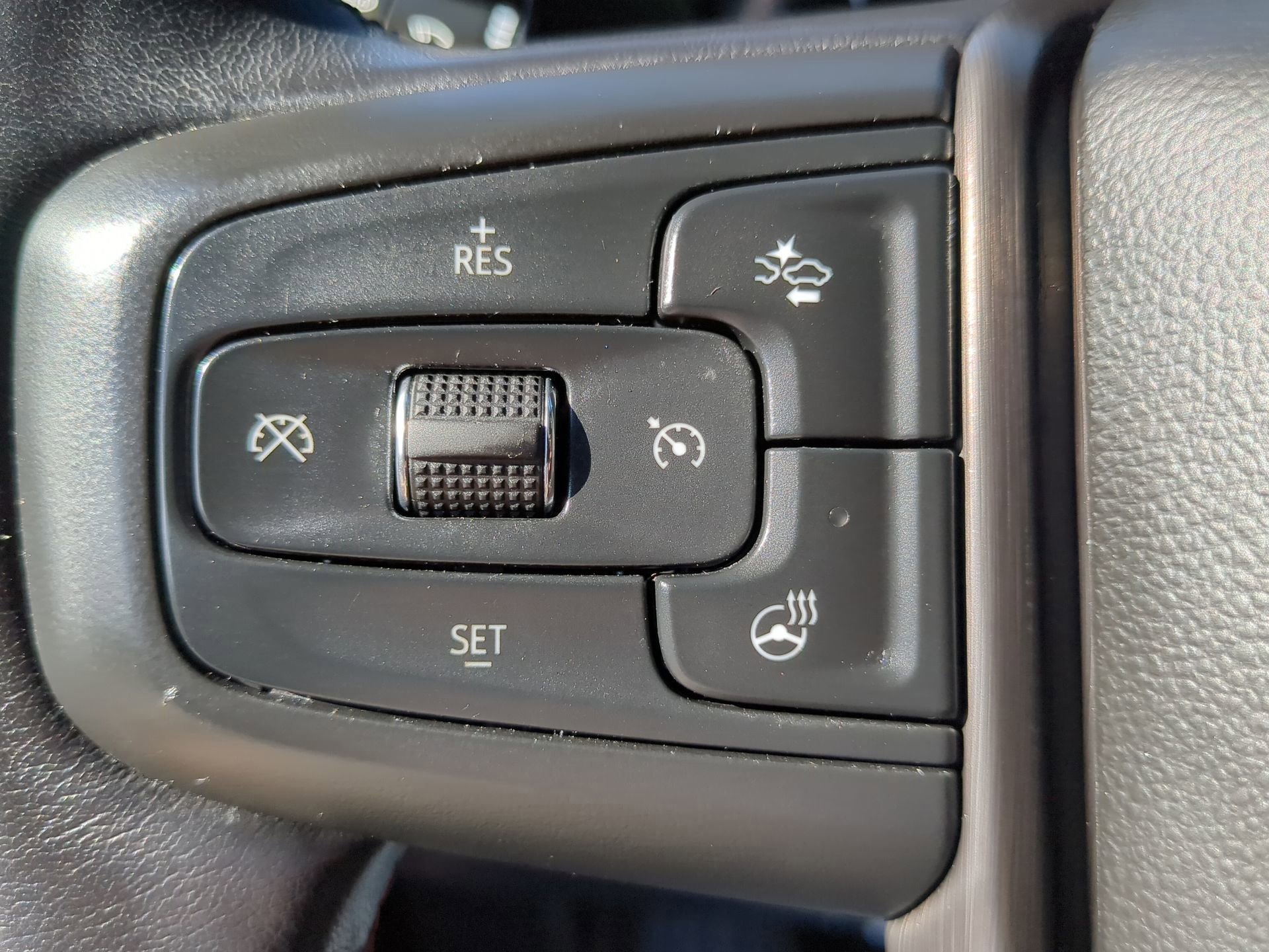 Used 2022 GMC Sierra 1500 AT4X image 58