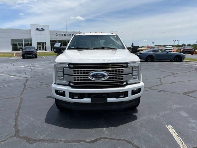 Certified 2017 Ford F350 Platinum w/ Platinum Ultimate Package AWD/4WD image 2