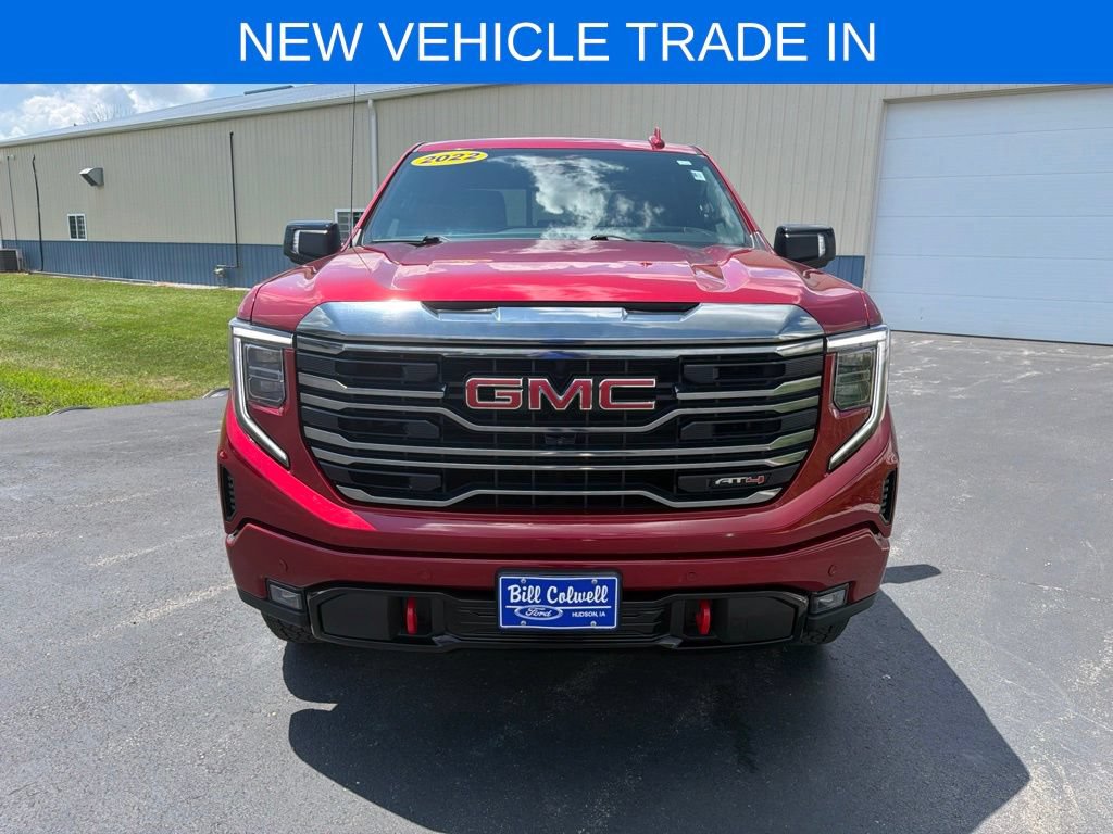 Used 2022 GMC Sierra 1500 AT4 w/ AT4 Premium Package AWD/4WD image 9