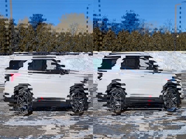 Certified 2025 Ford Explorer ST image 6