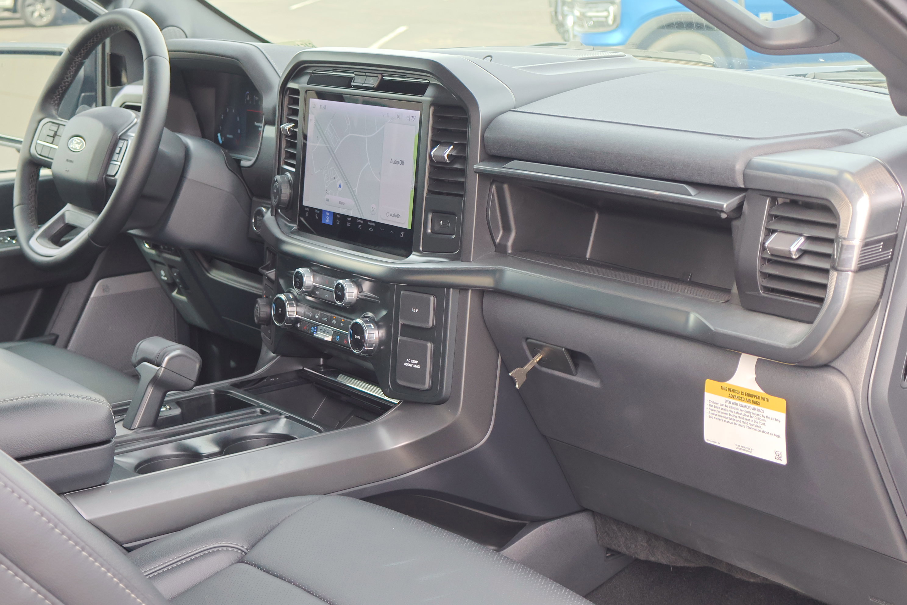 Certified 2025 Ford F150 Lariat w/ Equipment Group 501A Mid image 33