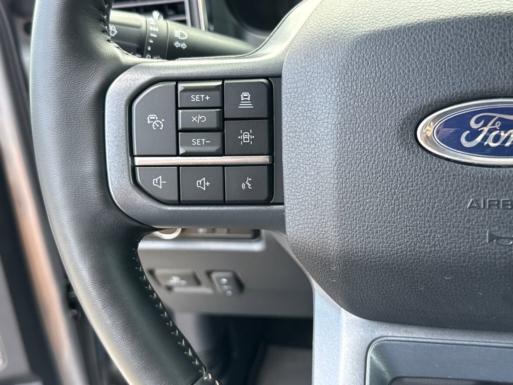 Certified 2023 Ford F250 Lariat w/ Sport Appearance Package AWD/4WD image 16