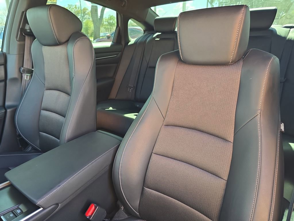 Used 2022 Honda Accord Sport image 19