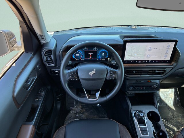 Certified 2025 Ford Bronco Sport Outer Banks w/ Outer Banks Tech Package+ AWD/4WD image 7