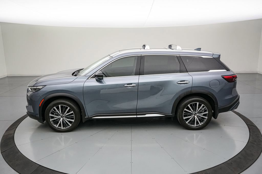 Used 2023 INFINITI QX60 Sensory w/ Vision Package AWD/4WD image 7