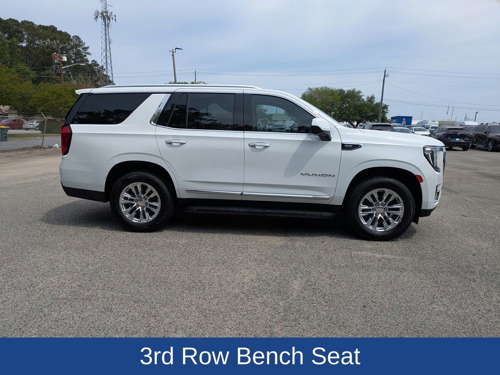 Used 2023 GMC Yukon SLT AWD/4WD image 3