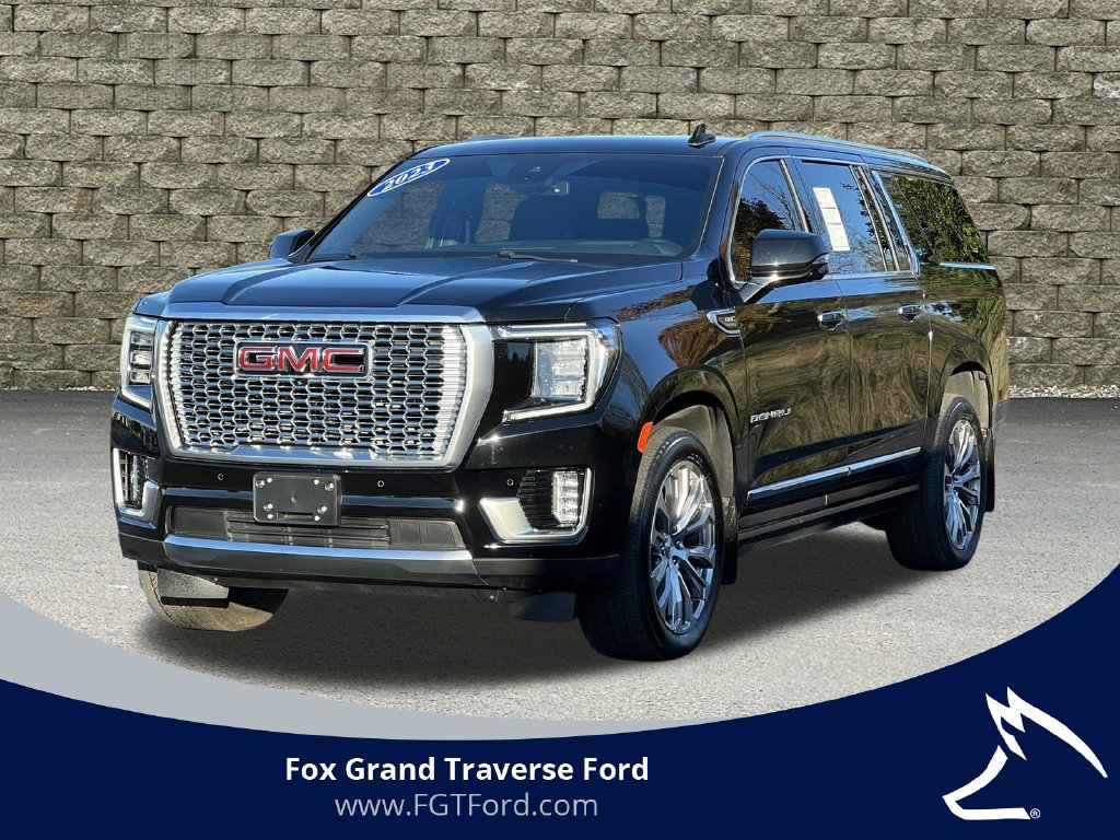 Used 2023 GMC Yukon XL Denali AWD/4WD image 1