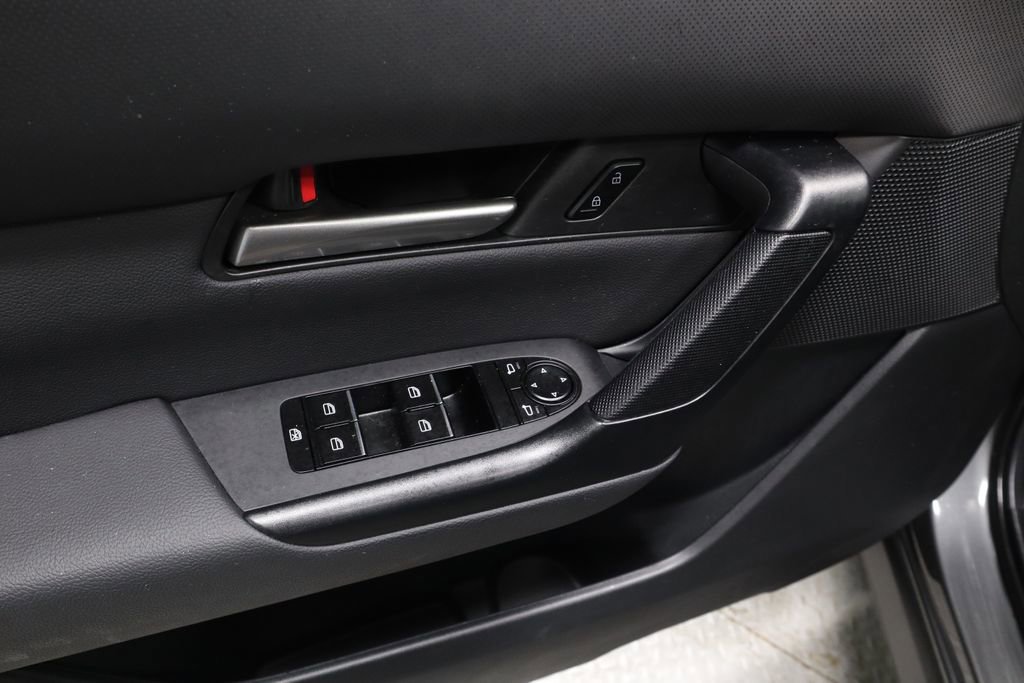 Used 2025 MAZDA CX-50 AWD 2.5 S w/ Premium Package image 23