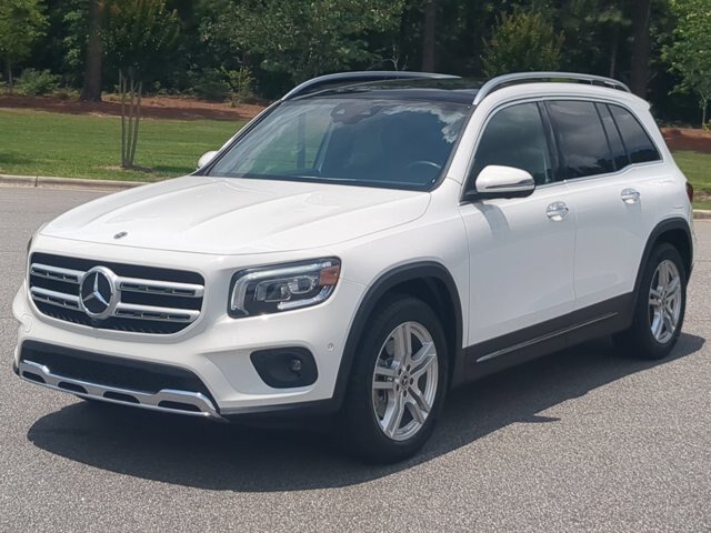 Used 2022 Mercedes-Benz GLB 250 4MATIC image 8