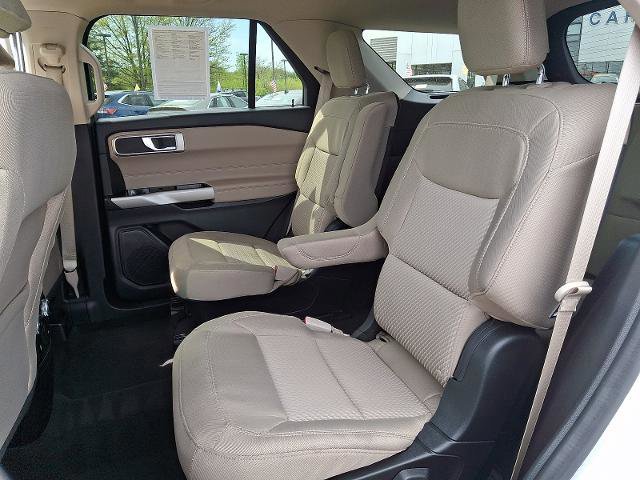 Certified 2022 Ford Explorer XLT w/ Class IV Trailer Tow Package image 10