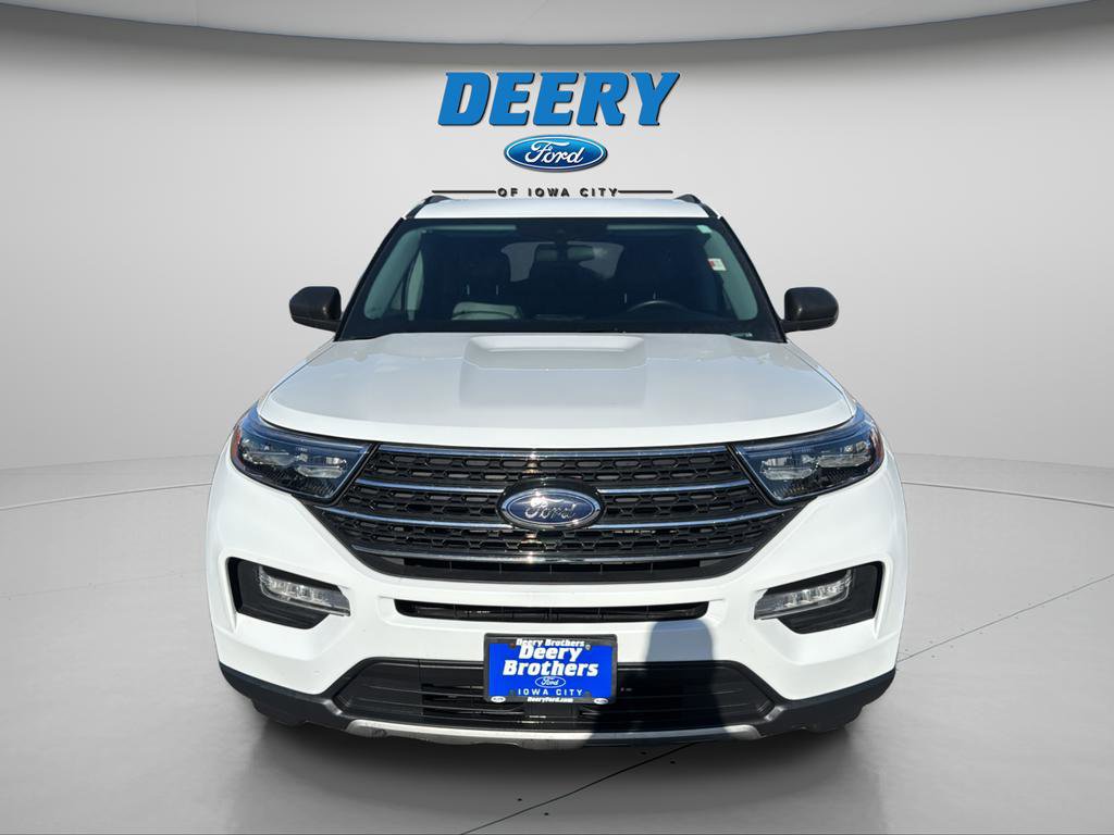 Certified 2023 Ford Explorer XLT w/ Equipment Group 202A image 16