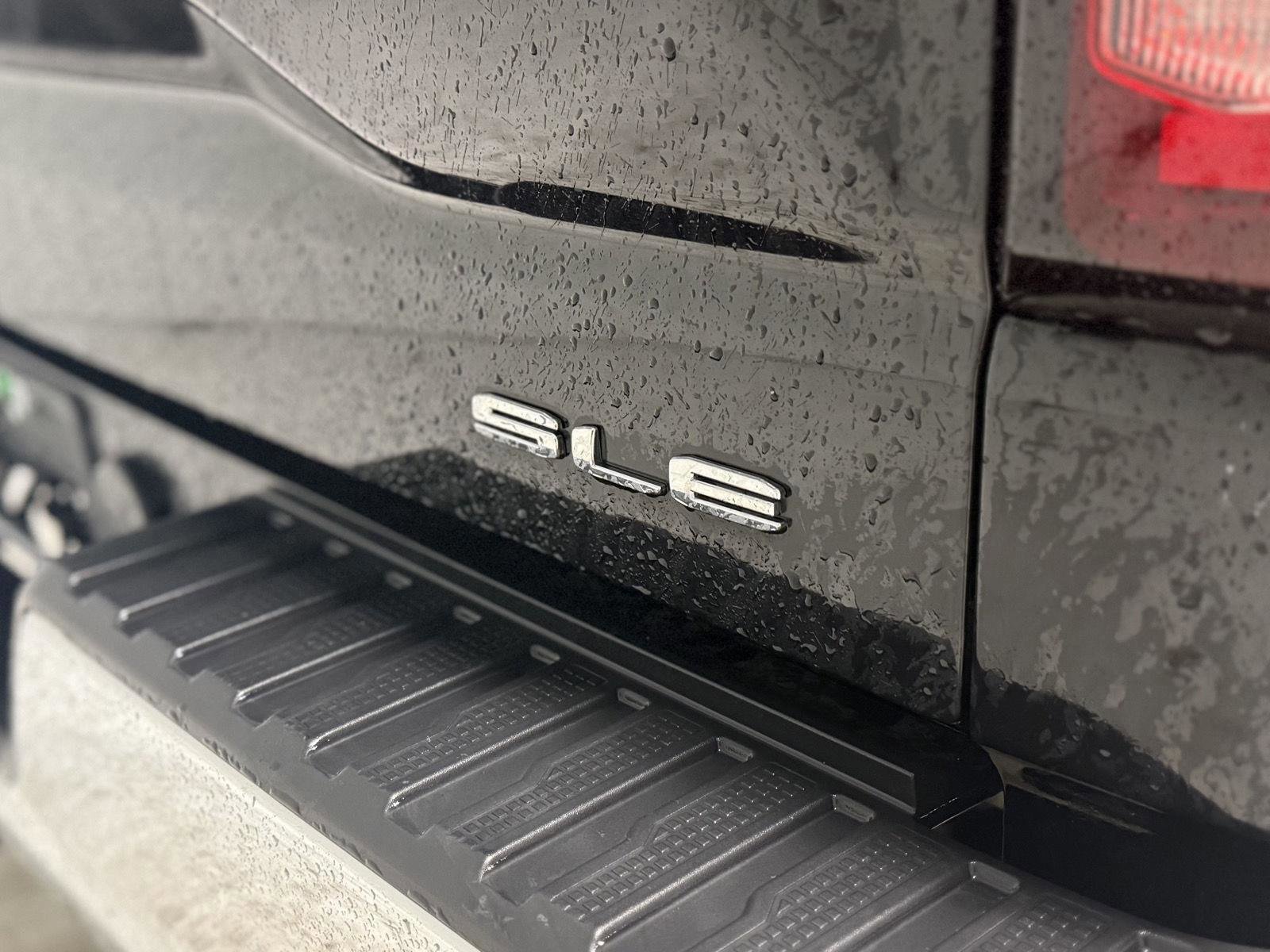 Used 2020 GMC Sierra 1500 SLE w/ SLE Value Package image 28