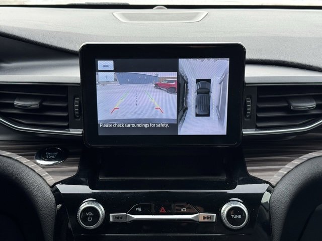 Certified 2023 Ford Explorer Limited w/ Equipment Group 301A image 4