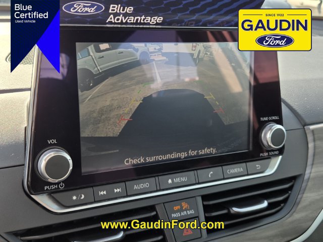 Used 2025 Nissan Altima 2.5 SV FWD image 22