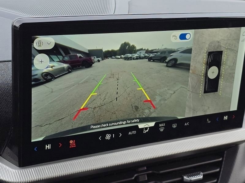 Certified 2025 Ford Explorer ST-Line w/ Premium Package image 26