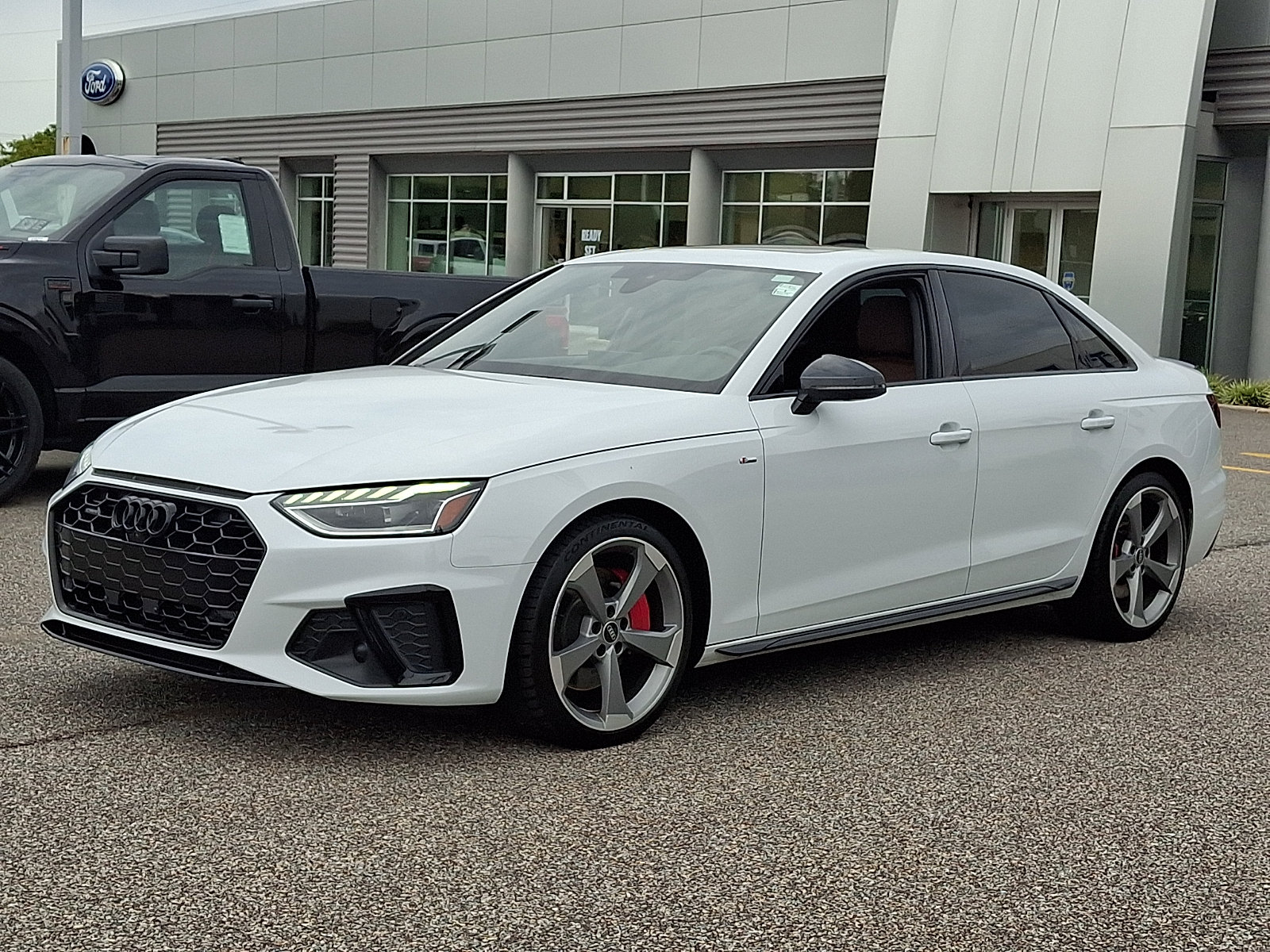 Used 2024 Audi A4 2.0T Premium Plus w/ Premium Plus Package AWD/4WD image 5